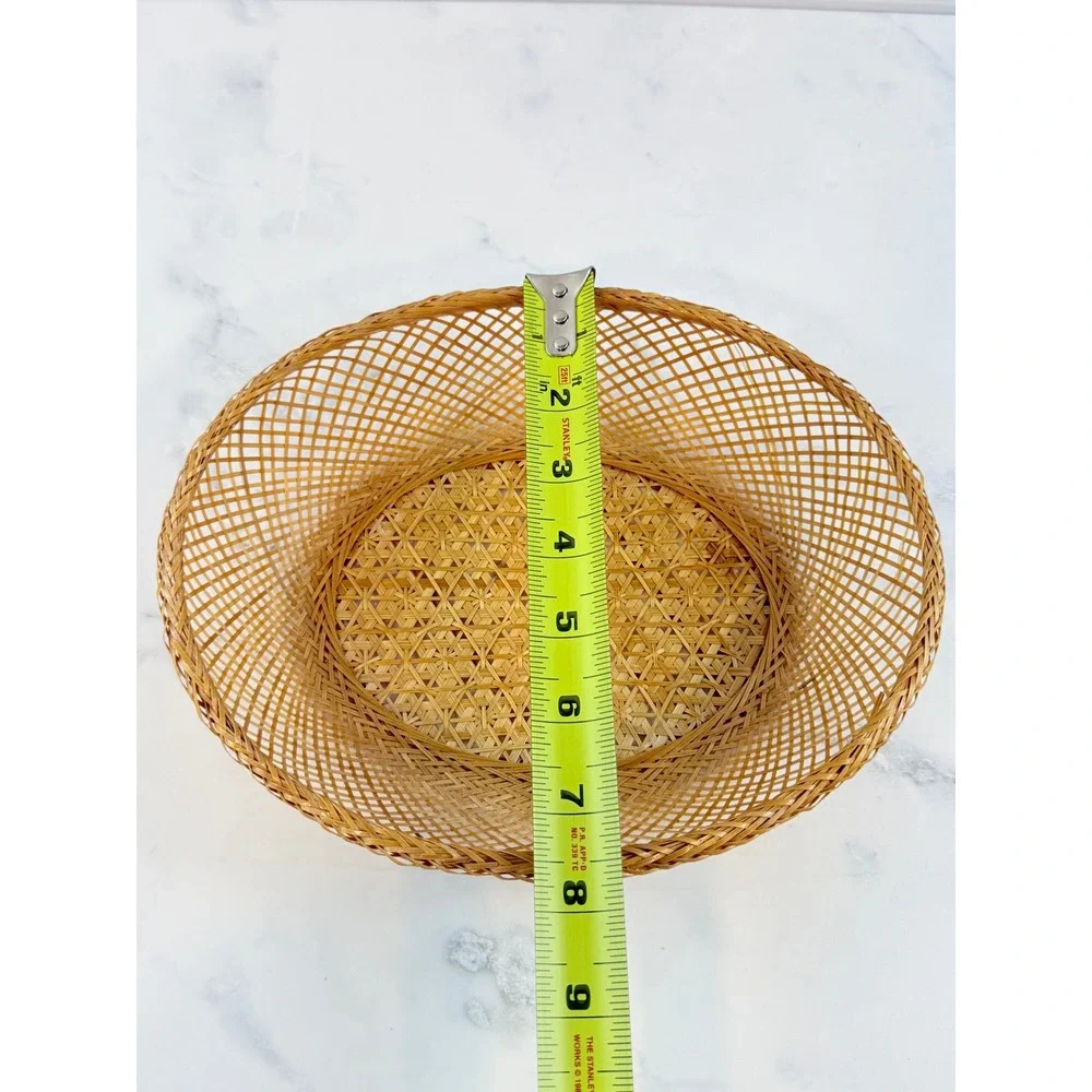 VTG Finely Woven Crosshatch Oval Reed Bamboo Basket 7.5X9